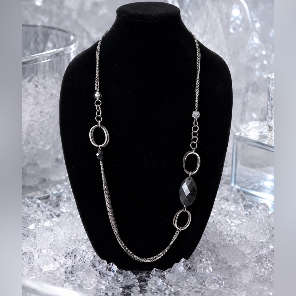 Lia Sophia necklace